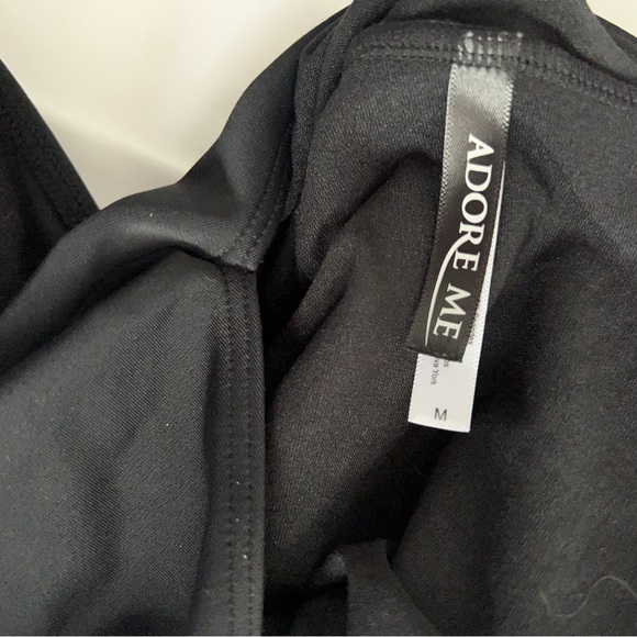 Adore Me black swimsuit with cutout -M - Picture 3 of 3